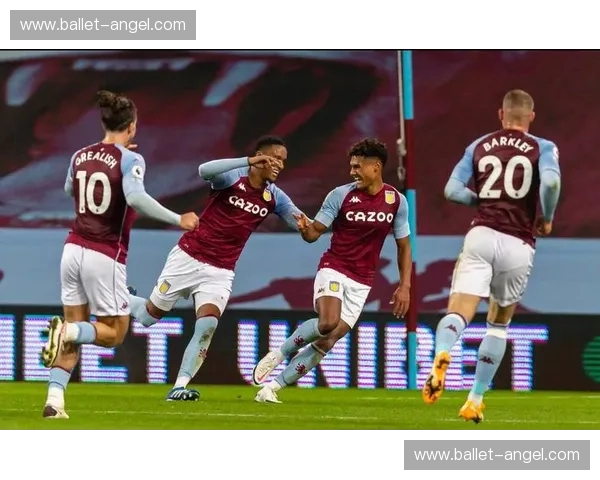 周四精彩足球赛事回顾各队表现亮点与关键进球分析